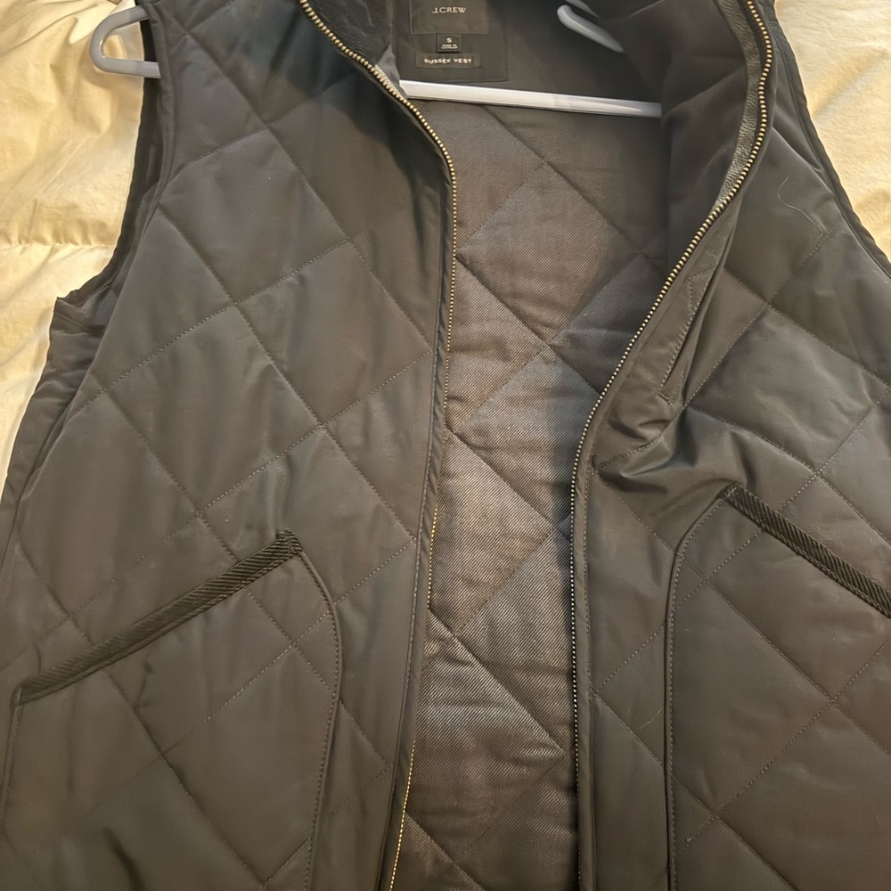 J. Crew Men's Sussex Black Quilted Vest